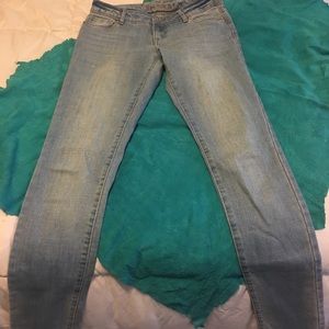 Delia’s Taylor Jeans